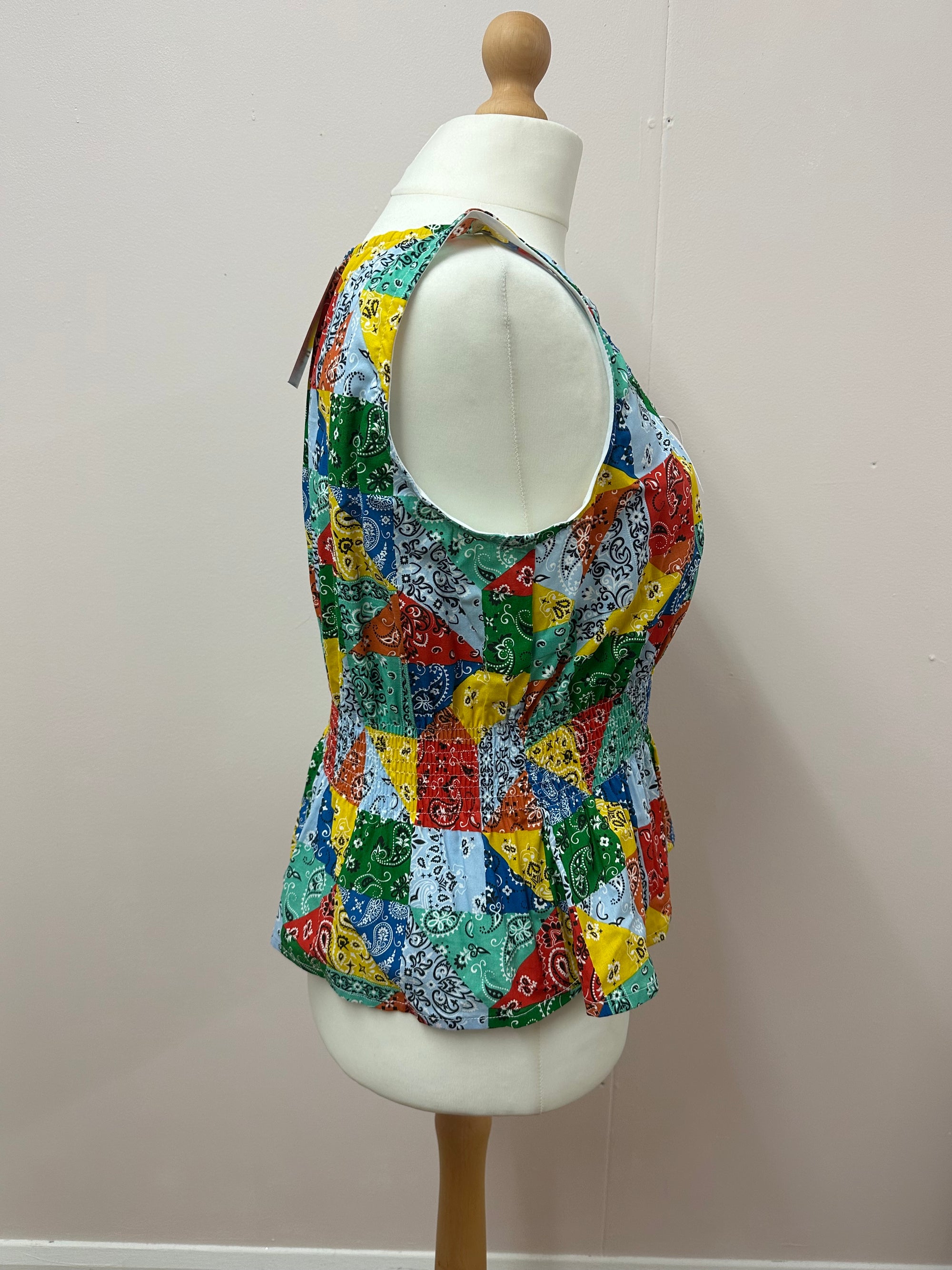 Shirred waist paisley top size L (18/20)