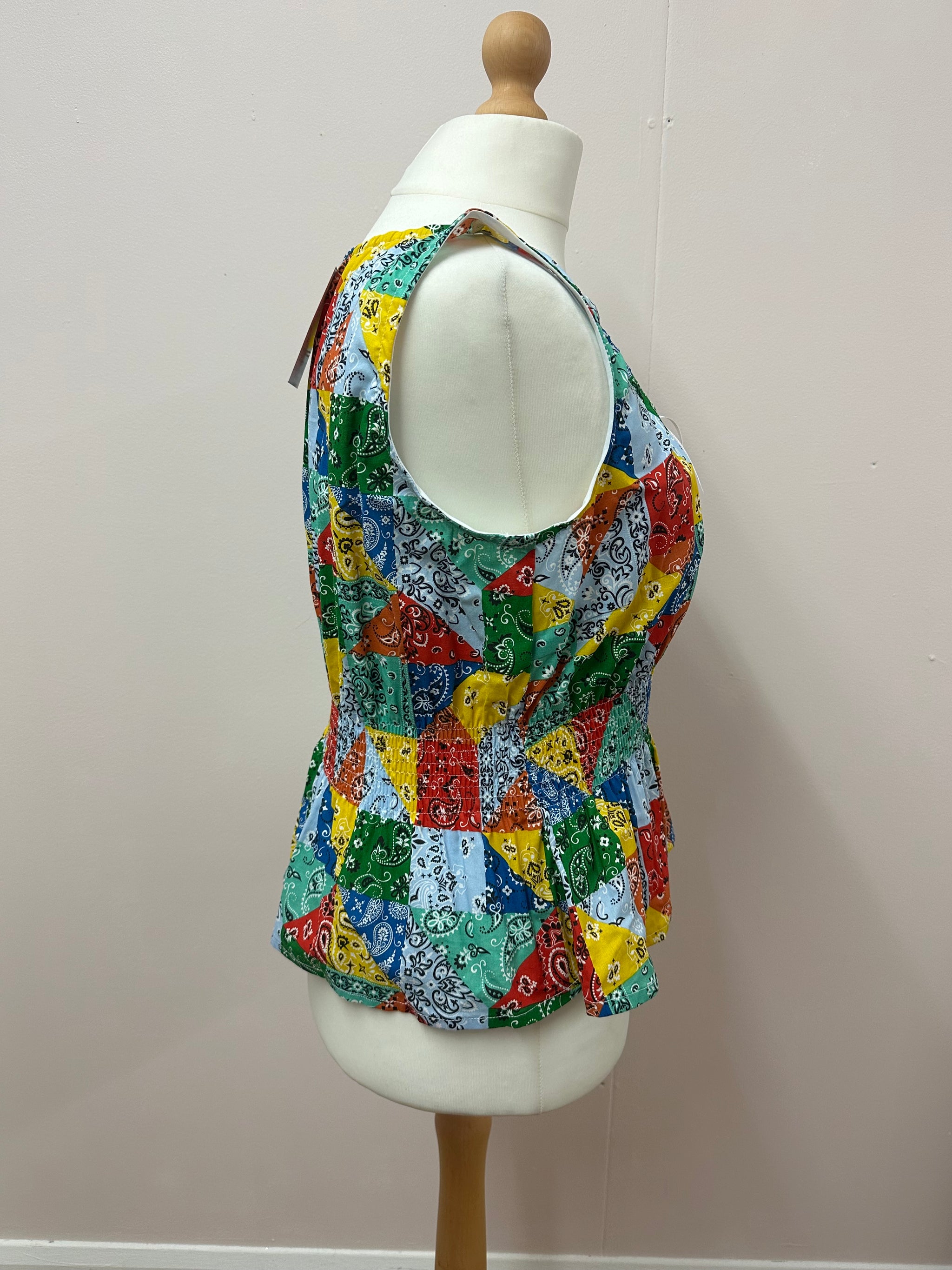 Shirred waist paisley top size L (18/20)