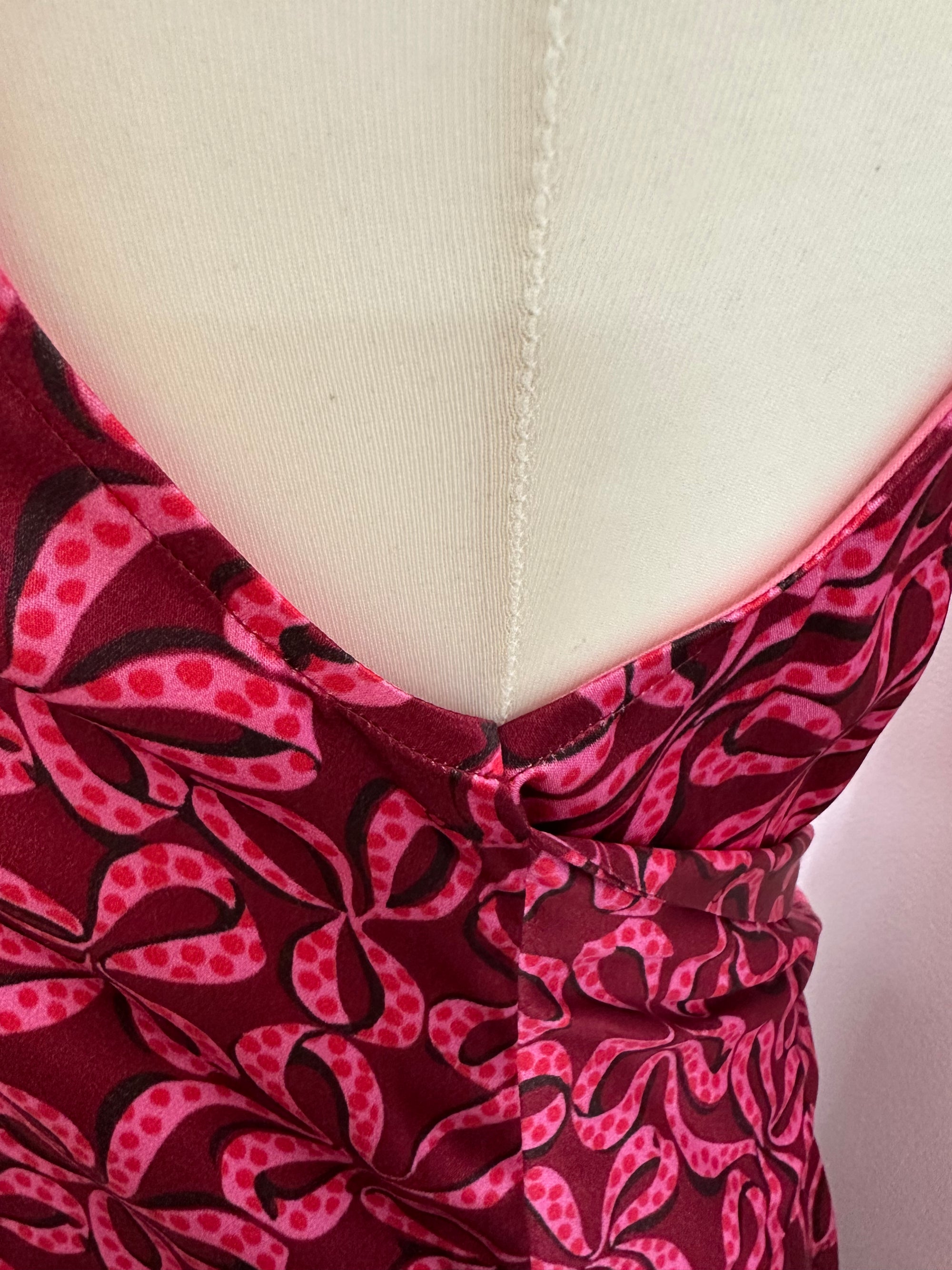 Sleeveless Goddess Dress Size L Petite