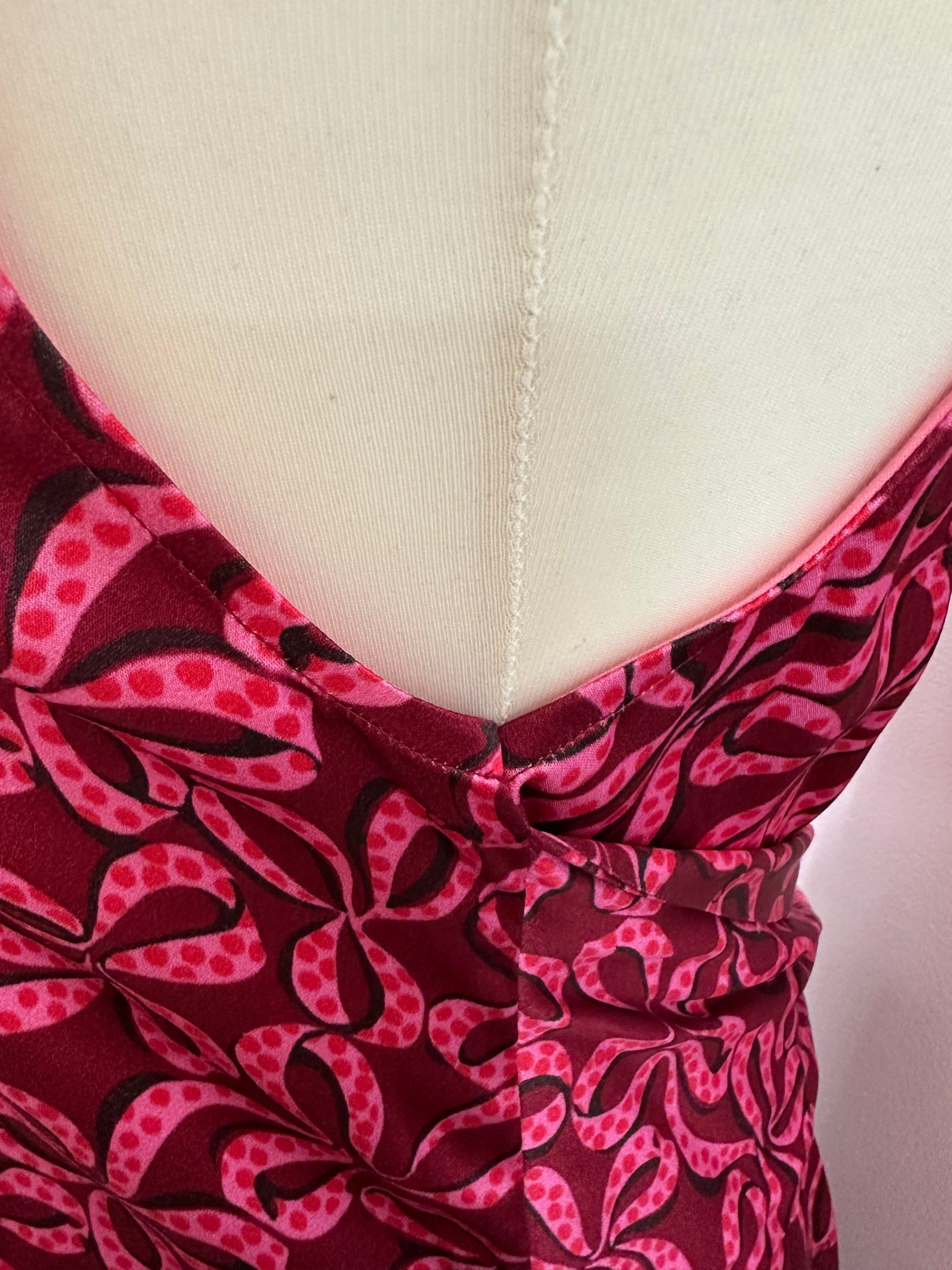 Sleeveless Goddess Dress Size L Petite