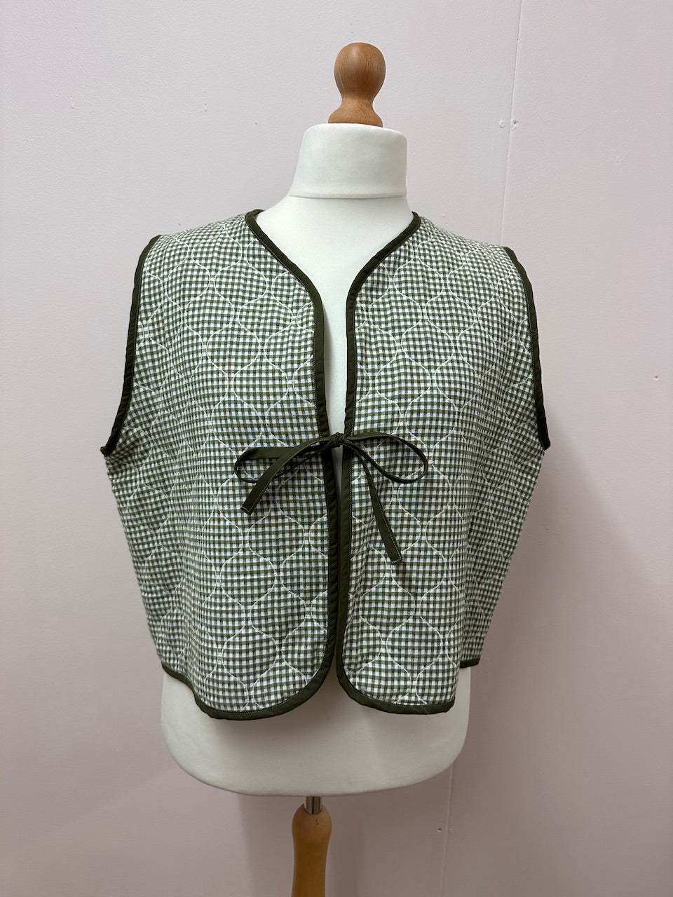 Green vest size L 18/20 (ready to ship)