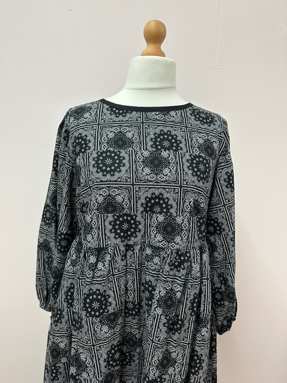 Black Paisley dream dress size S 10/12 (ready to ship)
