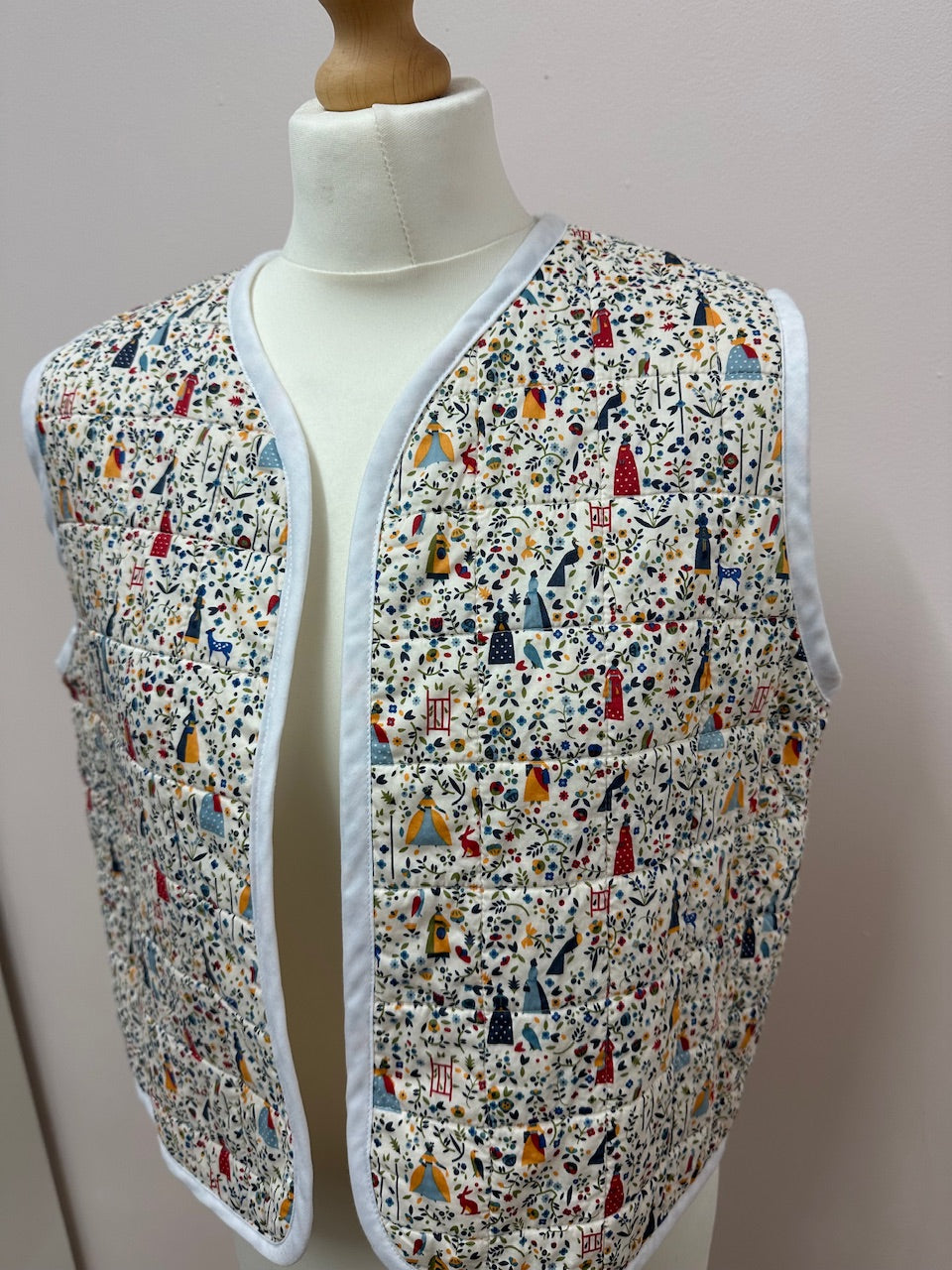 Liberty vest size S 10/12 (ready to ship)