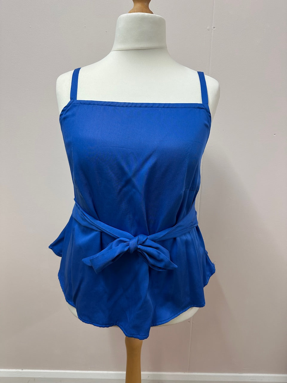 Wrap party top size L/XL (20/22)