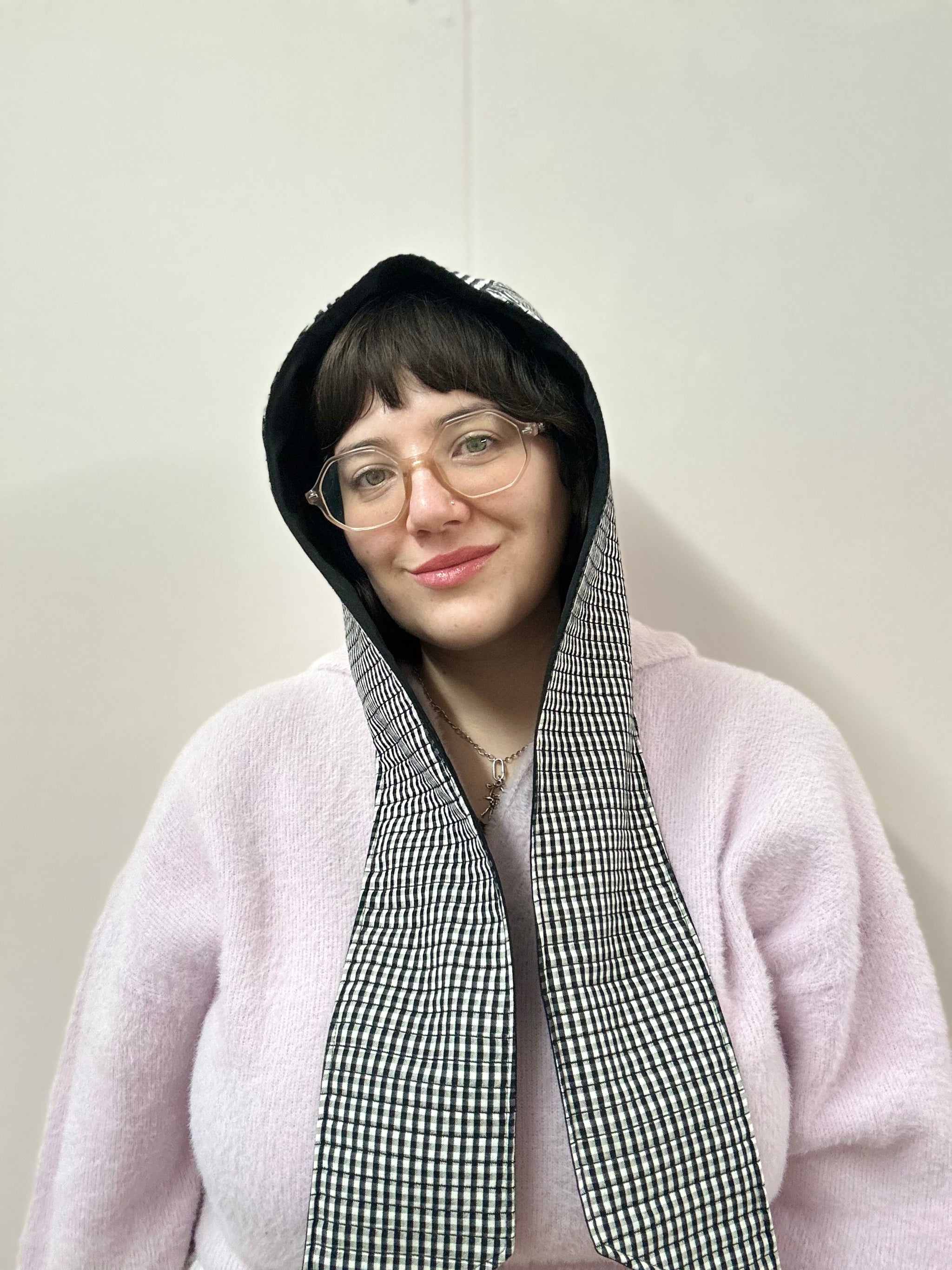 Reversible Quilted Hood - black/gingham