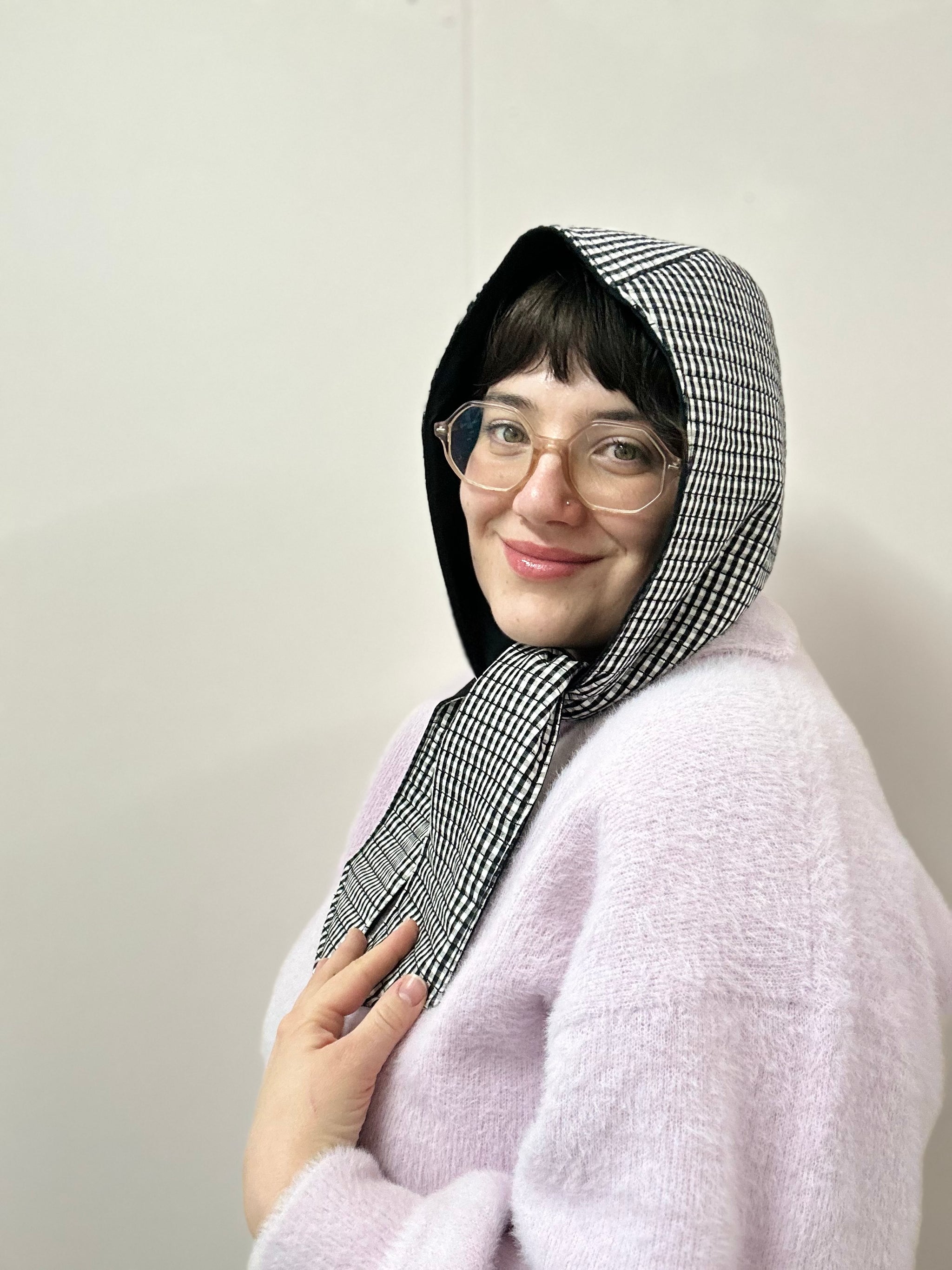 Reversible Quilted Hood - black/gingham