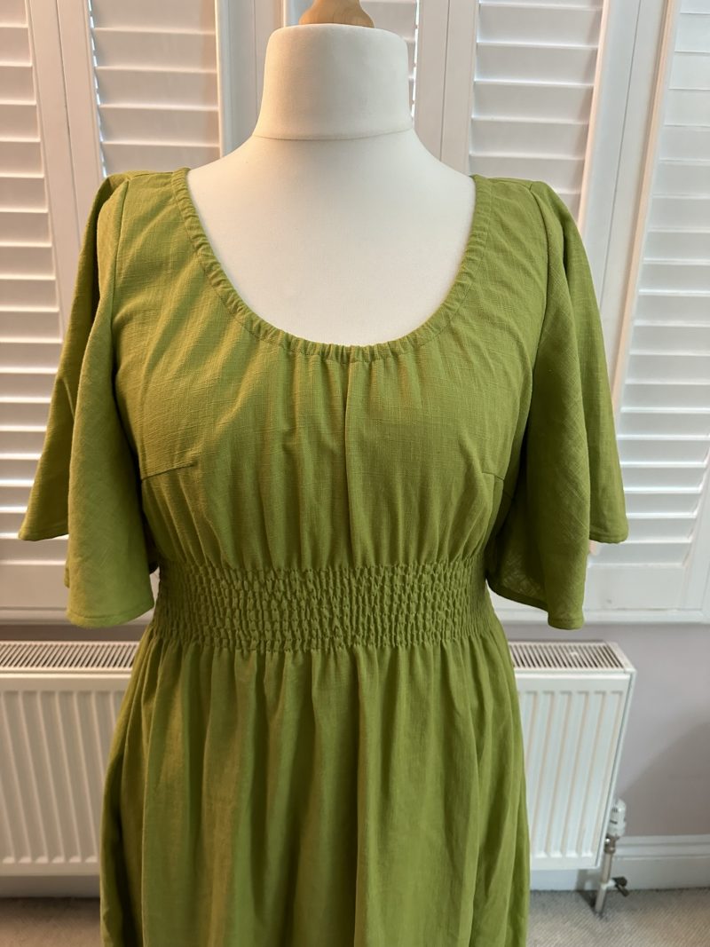 Garden Dress Green Linen Size M *Ready To Ship* - Image 6